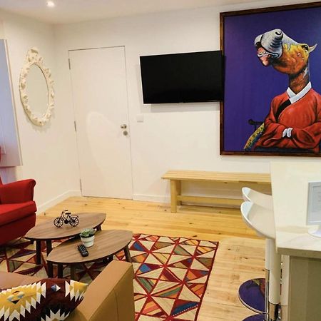 Chiado/Bairro Alto 2 Bedroom Apartment Lissabon Buitenkant foto